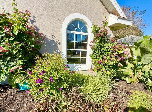 209 Saranac Ln, St Augustine, FL 32086