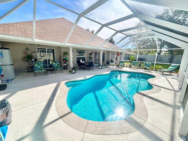 209 Saranac Ln, St Augustine, FL 32086