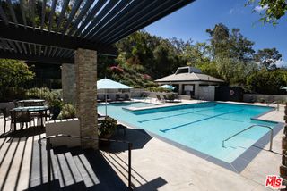 2728 Angelo Drive, Los Angeles, CA 90077