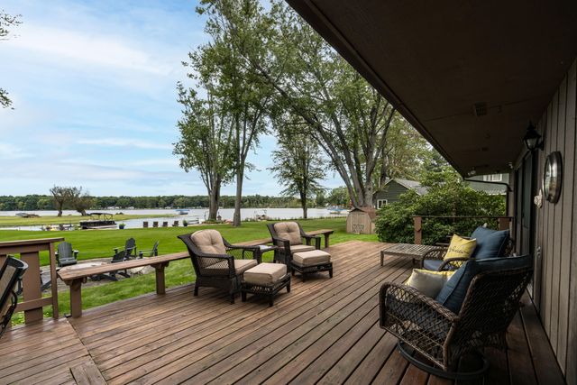10226 Tomkinson Drive, Pavilion Twp, MI 49088