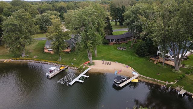 10226 Tomkinson Drive, Pavilion Twp, MI 49088