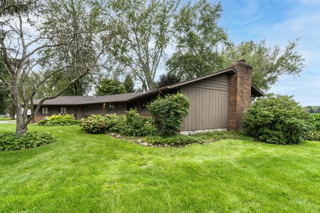 10226 Tomkinson Drive, Pavilion Twp, MI 49088