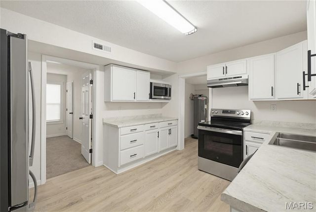 518 W Victor Street, Poplar Bluff, MO 63901