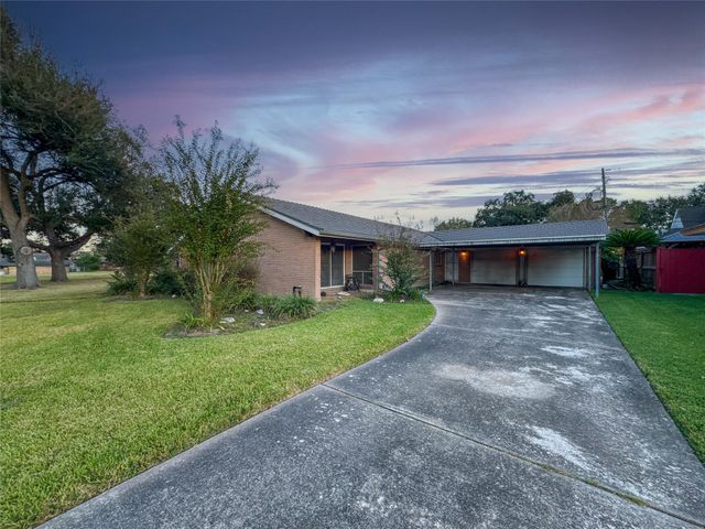 5126 Berry Creek Drive, Houston, TX 77017