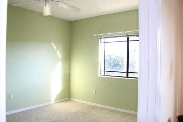 2802 Sarento Place 301, Palm Beach Gardens, FL 33410