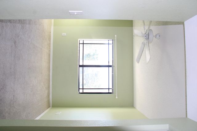 2802 Sarento Place 301, Palm Beach Gardens, FL 33410