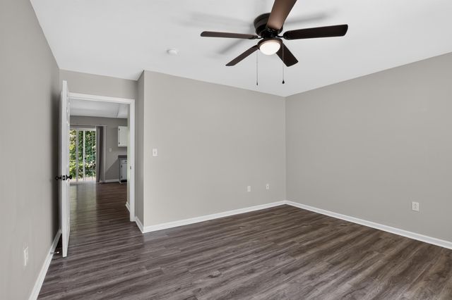 1868 Tamara Way, Spartanburg, SC 29301