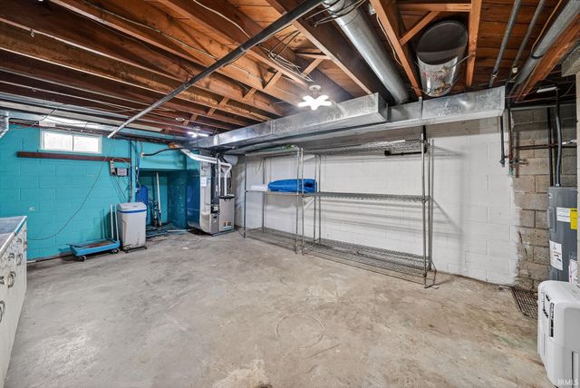 52040 Avanelle Street, Granger, IN 46530