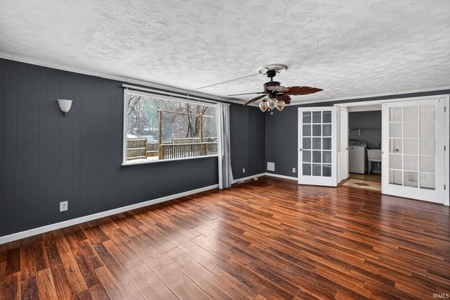 52040 Avanelle Street, Granger, IN 46530