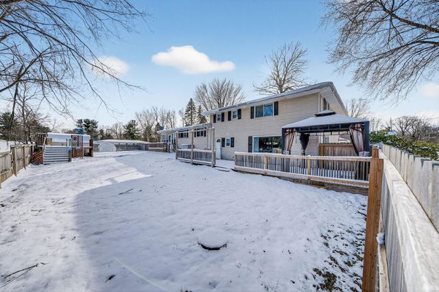 52040 Avanelle Street, Granger, IN 46530