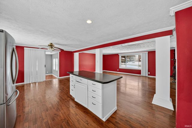 52040 Avanelle Street, Granger, IN 46530