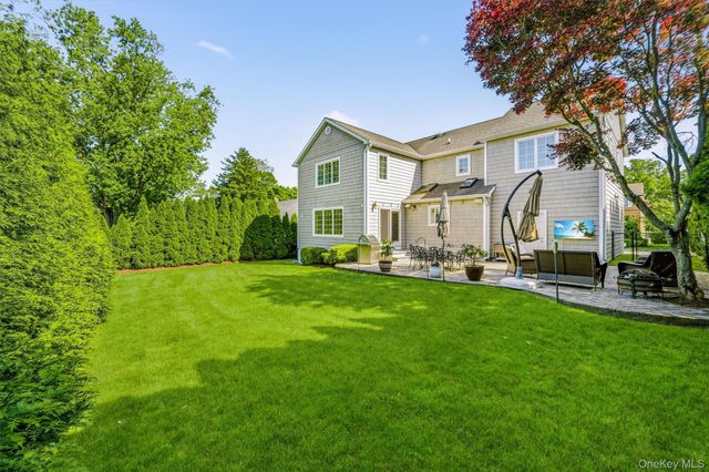 185 Old Wilmot Road, Scarsdale, NY 10583