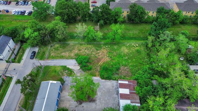 1962 Laverne Street, Houston, TX 77080
