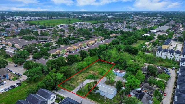 1962 Laverne Street, Houston, TX 77080