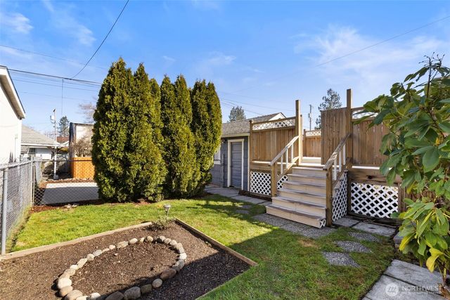 1740 4th Street, Bremerton, WA 98337