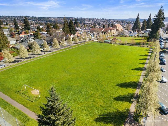 1740 4th Street, Bremerton, WA 98337