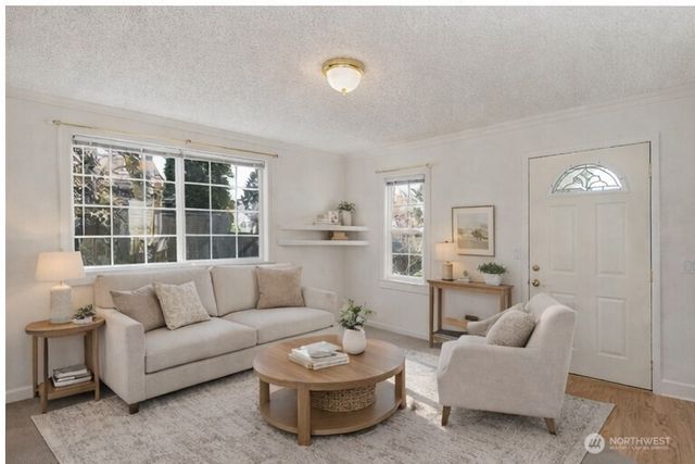 1740 4th Street, Bremerton, WA 98337