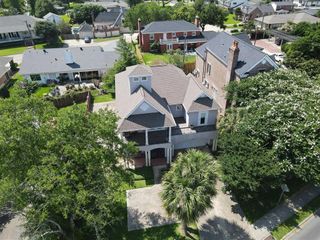 219 Shell Beach Drive, Lake Charles, LA 70601