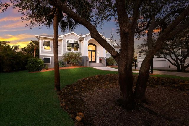 10110 CREEKSIDE DRIVE, Placida, FL 33946