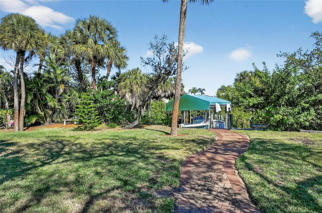 10110 CREEKSIDE DRIVE, Placida, FL 33946