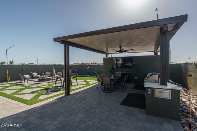 5612 S 242ND Lane, Buckeye, AZ 85326