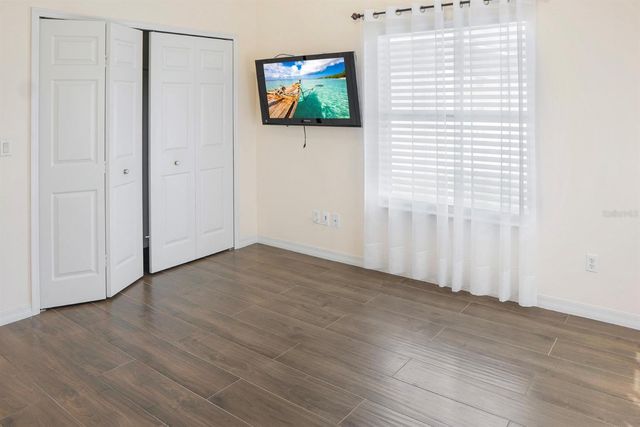 215 STRATHMORE CIRCLE, Kissimmee, FL 34744