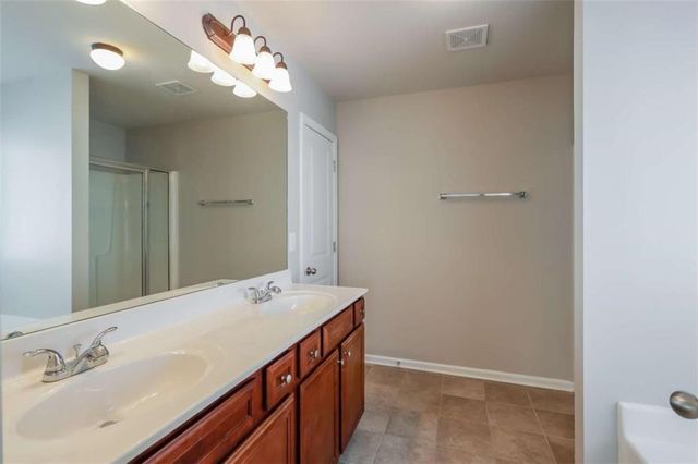 4217 Pearhaven Lane, Gainesville, GA 30504