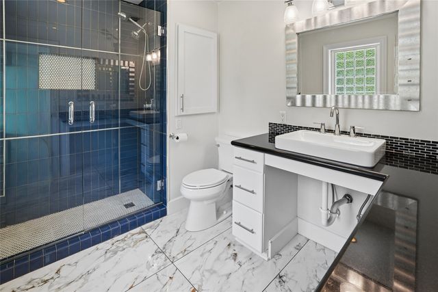 6418 Axton Lane, Dallas, TX 75214