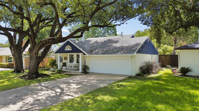 6418 Axton Lane, Dallas, TX 75214