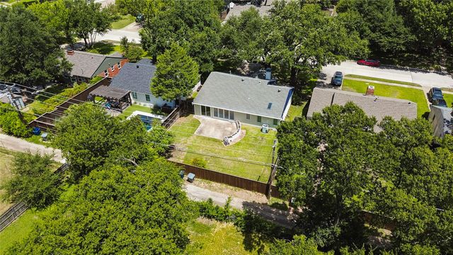 6418 Axton Lane, Dallas, TX 75214