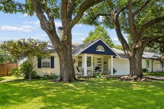 6418 Axton Lane, Dallas, TX 75214