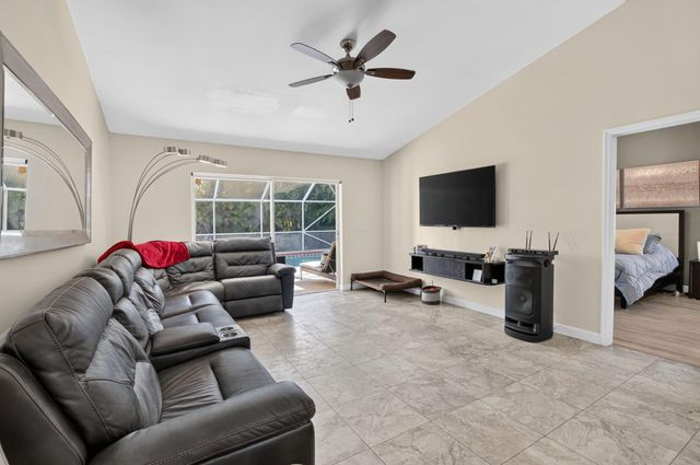 19600 Sea Pines Way, Boca Raton, FL 33498