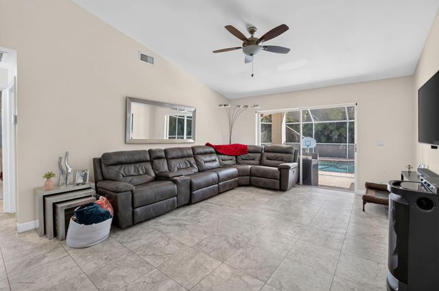 19600 Sea Pines Way, Boca Raton, FL 33498