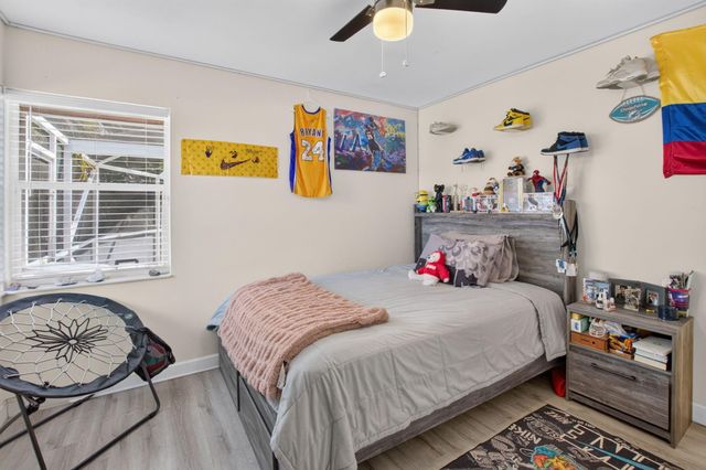 19600 Sea Pines Way, Boca Raton, FL 33498
