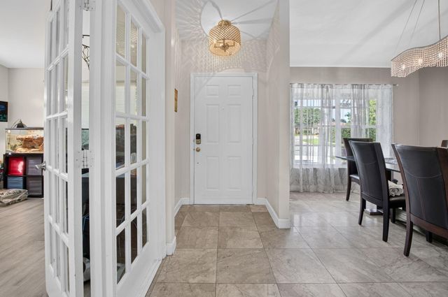 19600 Sea Pines Way, Boca Raton, FL 33498