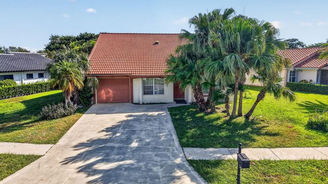 19600 Sea Pines Way, Boca Raton, FL 33498