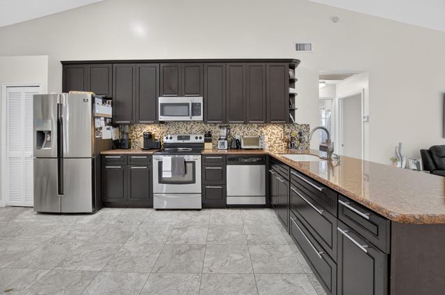19600 Sea Pines Way, Boca Raton, FL 33498
