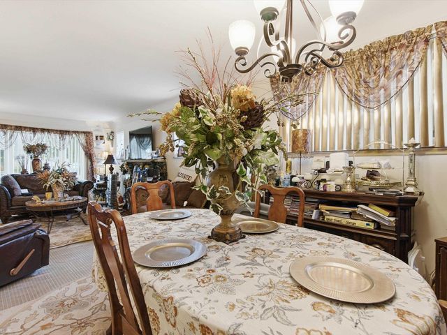 17101 Sprenger Avenue, Eastpointe, MI 48021