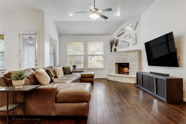 22207 Cape Travis BND, Lago Vista, TX 78645