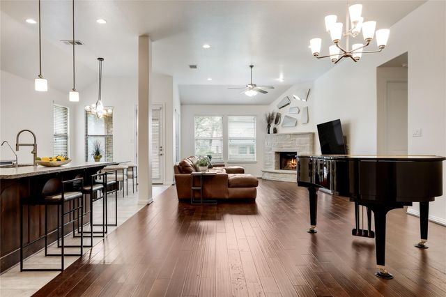 22207 Cape Travis BND, Lago Vista, TX 78645