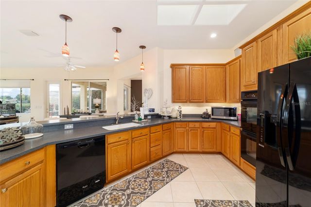 12463 SE 93RD COURT ROAD, Summerfield, FL 34491