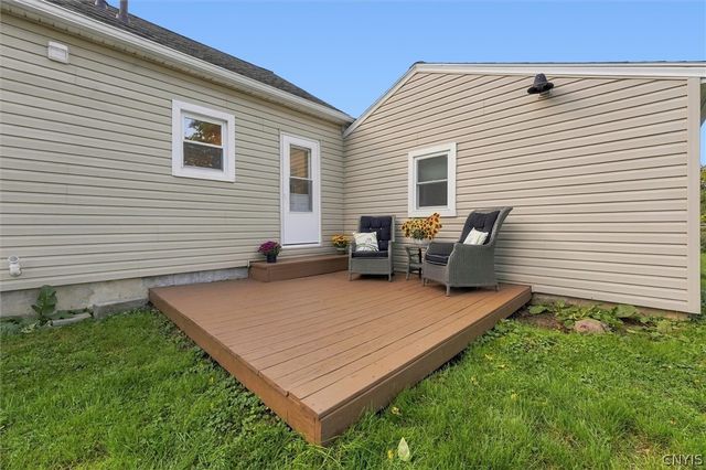 320 Kirsch Drive, Salina, NY 13211