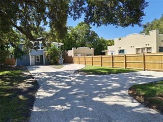 1135 DREW STREET, Clearwater, FL 33755