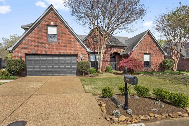 9668 LEEWARD SLOPES DR, Lakeland, TN 38002