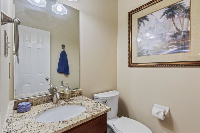 9668 LEEWARD SLOPES DR, Lakeland, TN 38002