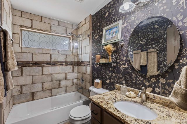 9668 LEEWARD SLOPES DR, Lakeland, TN 38002