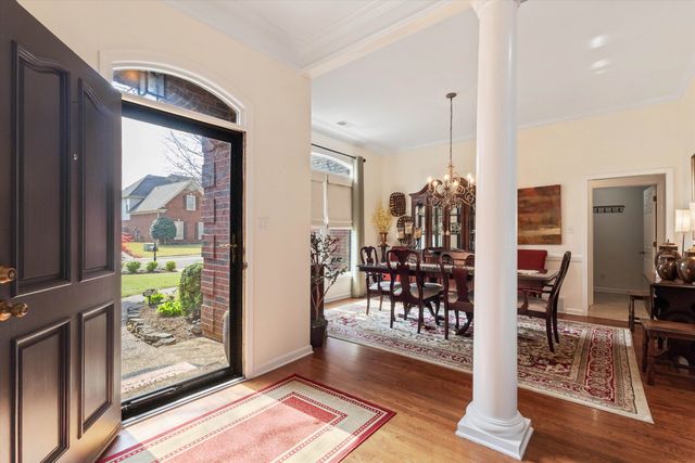 9668 LEEWARD SLOPES DR, Lakeland, TN 38002