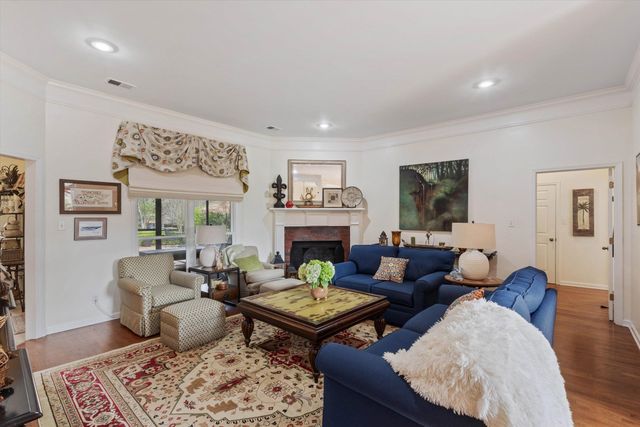 9668 LEEWARD SLOPES DR, Lakeland, TN 38002