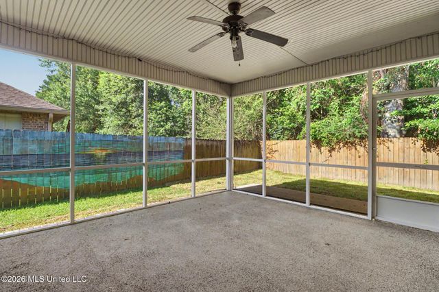 10482 Roundhill Drive, Gulfport, MS 39503