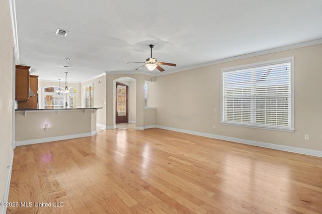 10482 Roundhill Drive, Gulfport, MS 39503